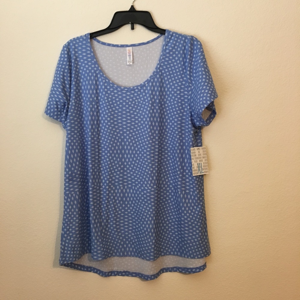NWT LuLaRoe Classic Tee XL